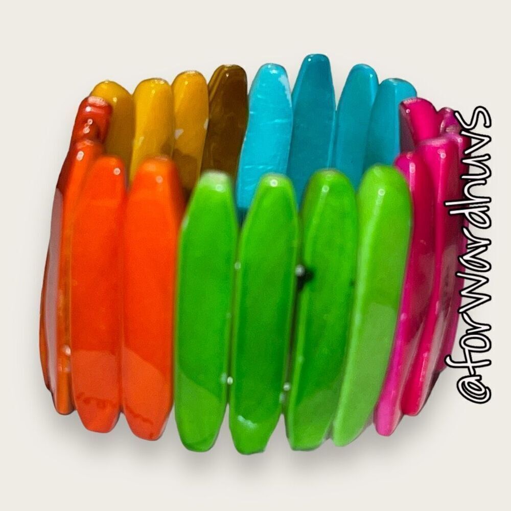 Multicolored Mother of Pearl Stretch Bracelet